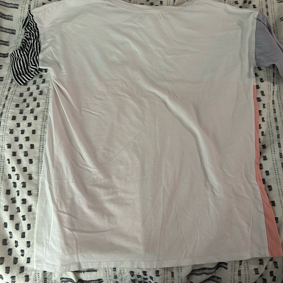 BiBi Colorblock Top - Picture 4 of 4